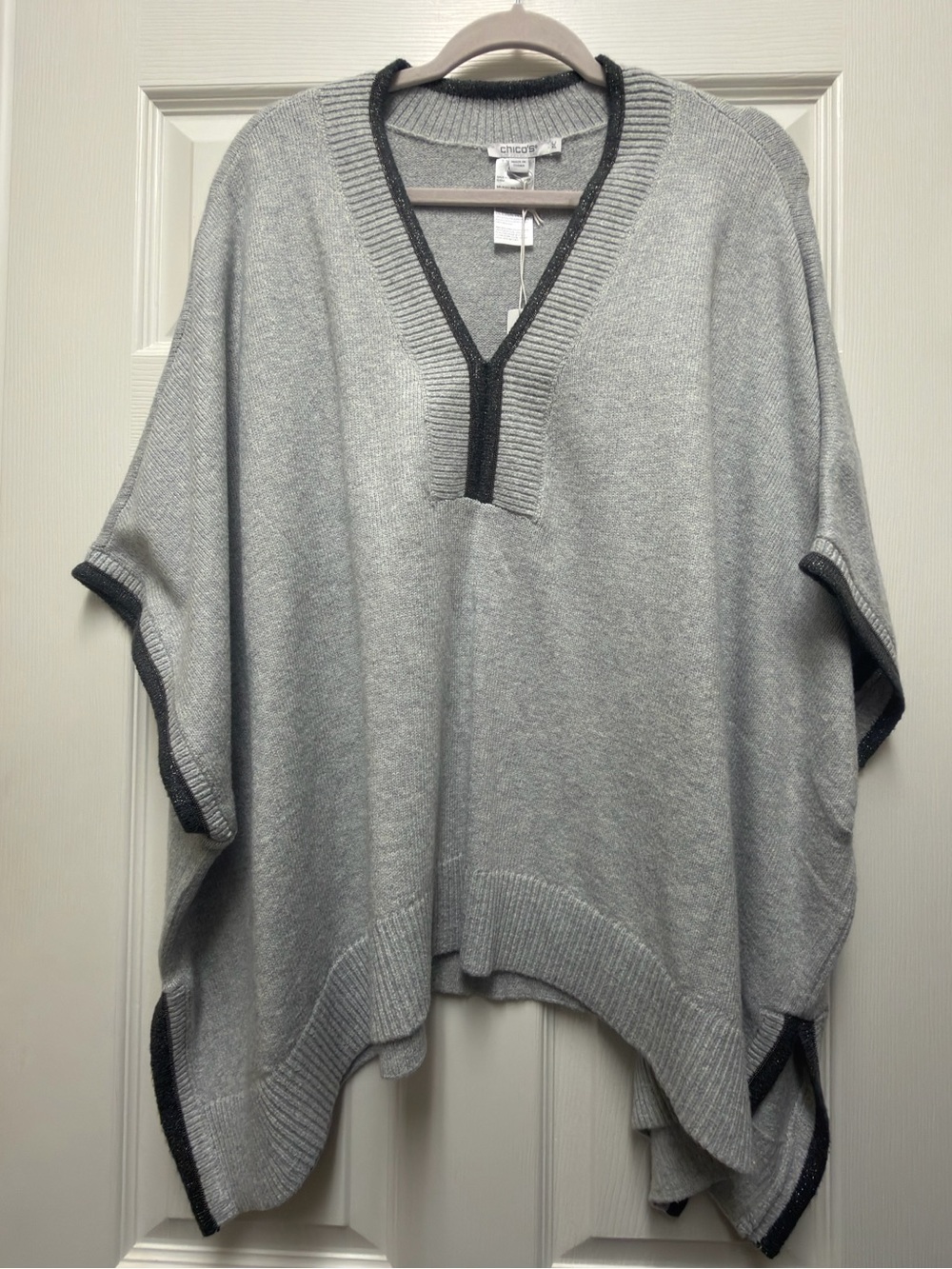 Chico's Light Gray V-Neck Poncho with Dark Trim XL NWT